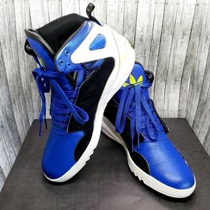 Adidas Roundhouse Mid 2.0